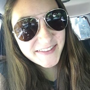 Meet your Posher, Makenna